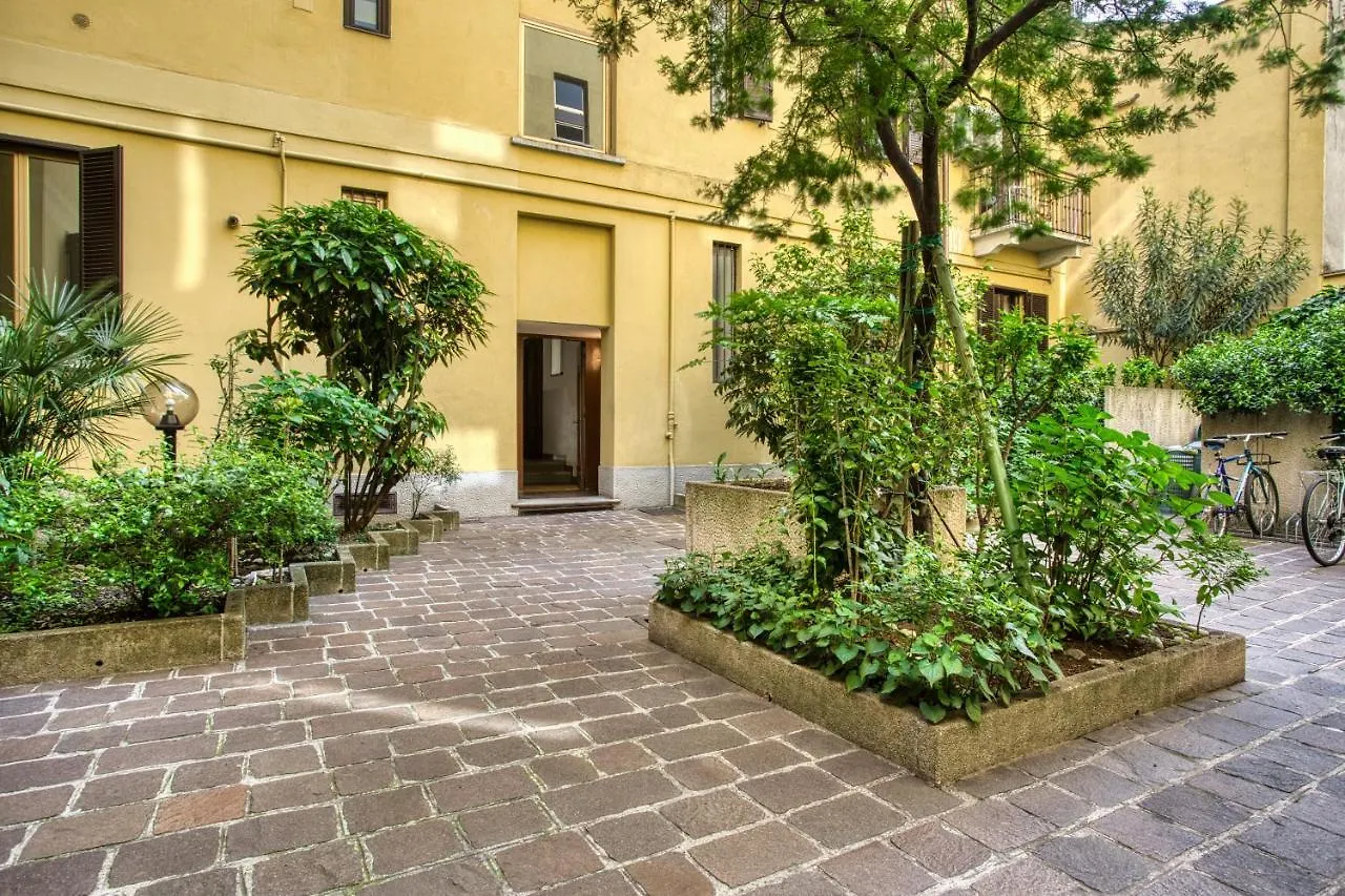ミラノJoivy Tasteful Flat With Balconyアパートメント 0*, ミラノ イタリア