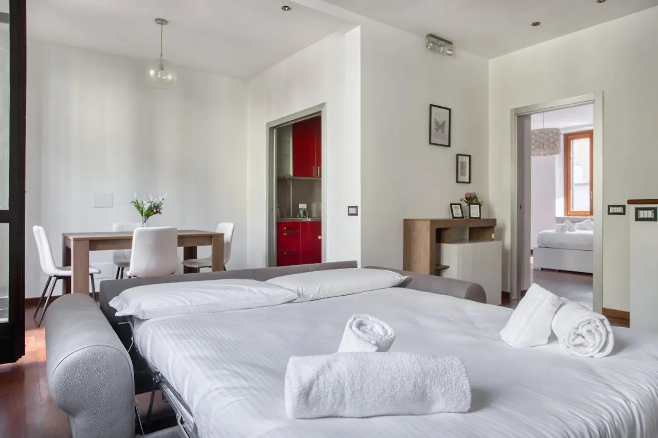 Apartmán Joivy Tasteful Flat With Balcony Milán
